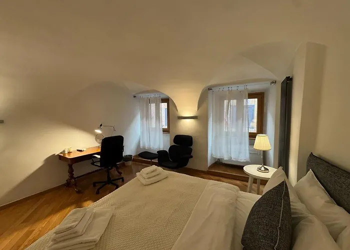 New! Renovated In Ancient Rom