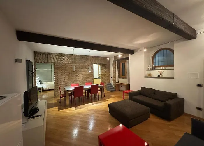 New! Renovated In Ancient Apartment Rom