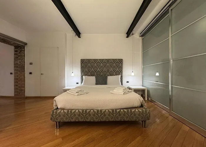 New! Renovated In Ancient Apartment Rom
